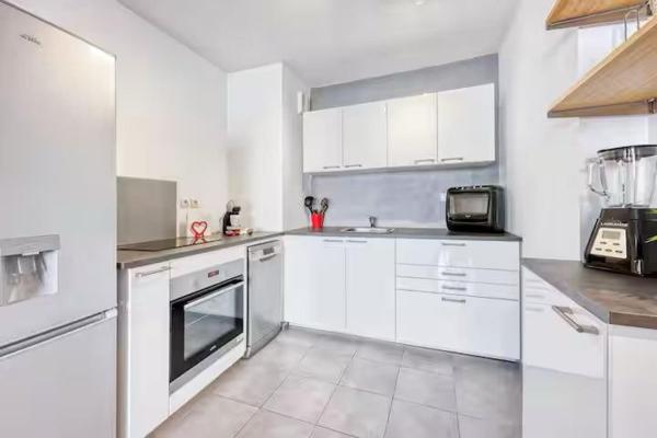 Type2 climatisé terrasse 2 parking en sous sol