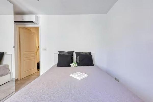 Type2 climatisé terrasse 2 parking en sous sol