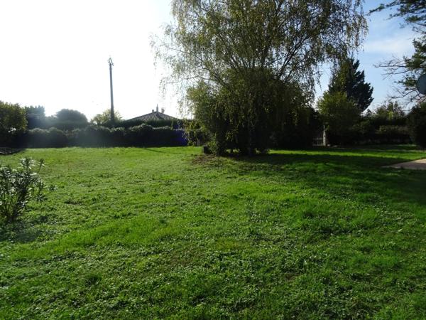 Maison à vendre 8 pièces ROULLET SAINT ESTEPHE (16)