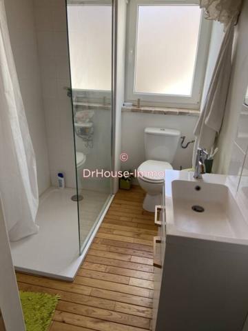 Immeuble à vendre 5 pièces de 198 m²