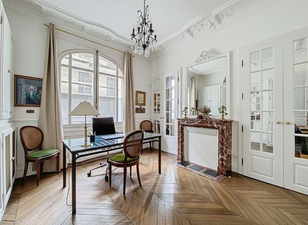 Appartement 3 pièces de 82.83 m² - Saint-Germain-en-Laye