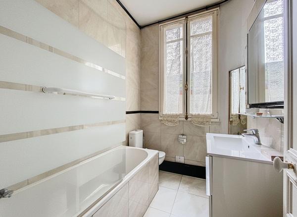 Appartement 3 pièces de 82.83 m² - Saint-Germain-en-Laye