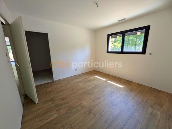 Vente
                Maison175 m² - 6 Pièces -
                    MONTAUBAN (82000)