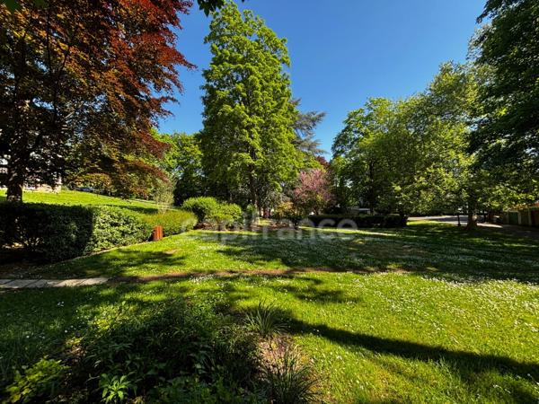 EXCLUSIVITÉ – Appartement familial balcon et volumes exceptionnels à Meudon Val Fleury Centre-