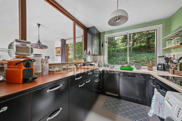 EXCLUSIVITÉ – Appartement familial balcon et volumes exceptionnels à Meudon Val Fleury Centre-