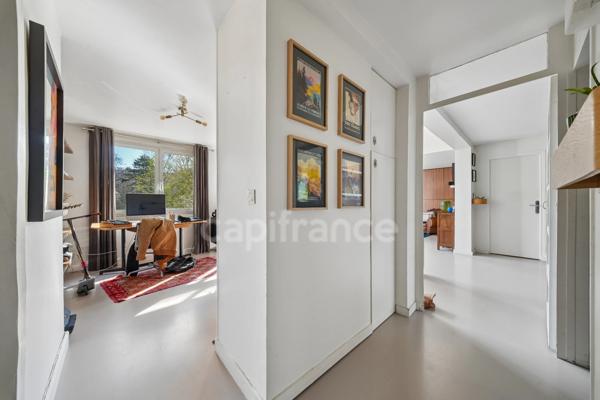 EXCLUSIVITÉ – Appartement familial balcon et volumes exceptionnels à Meudon Val Fleury Centre-