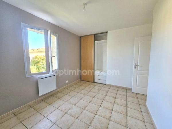 Maison plain-pied 3 chambres avec garage sur un terrain de 1100 m² BRIE (16)