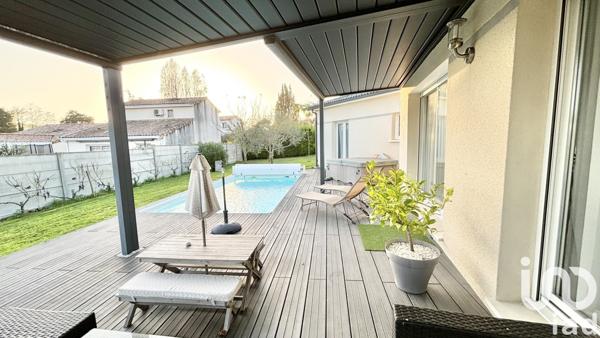 Maison 5 pièces de 127 m² à Castelnau-de-Médoc (33480)
