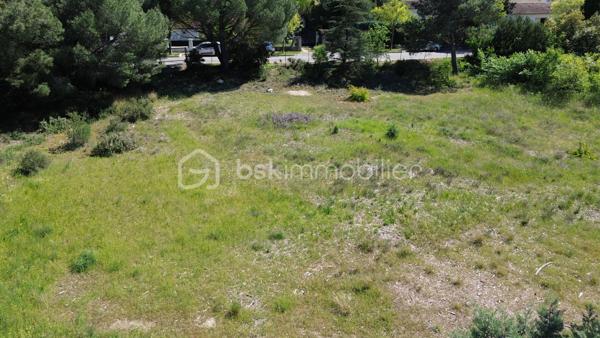 Terrain de 407 m²