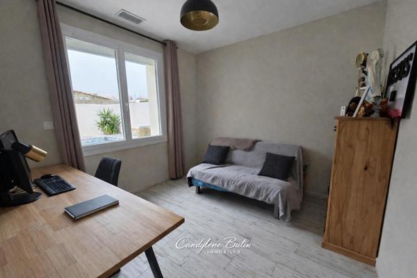 Maison T5 de plain-pied aux prestations soignées/piscine/garage