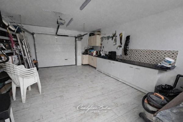 Maison T5 de plain-pied aux prestations soignées/piscine/garage