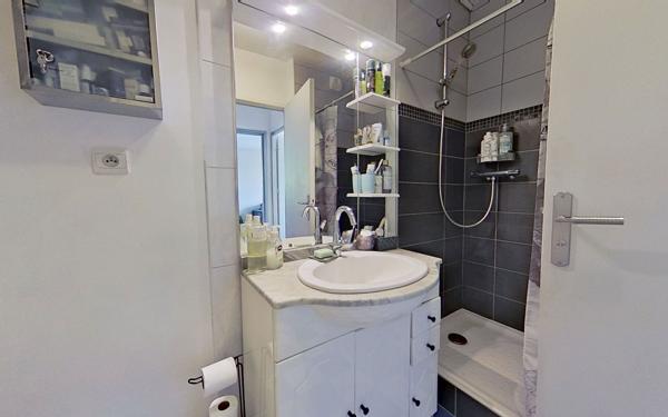 Appartement à vendre    2 pièces • 50,53 m2 Lyon 9