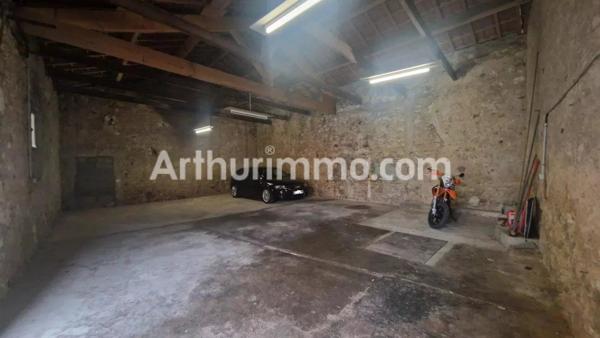 Vente Garage 116 m2 à Quarante