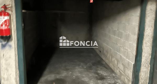 À vendre Parking 170 m² - Nice 06000