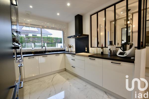 Maison à vendre 6 pièces 130 m² Osny