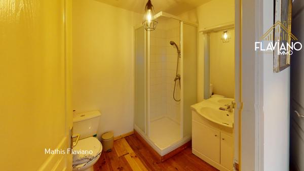 APPARTEMENT -JARDIN - PARKING - PROCHE CENTRE-VILLE 151,09 m2 Barcelonnette (04400)