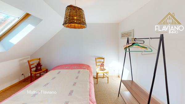 APPARTEMENT -JARDIN - PARKING - PROCHE CENTRE-VILLE 151,09 m2 Barcelonnette (04400)
