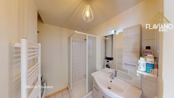 APPARTEMENT -JARDIN - PARKING - PROCHE CENTRE-VILLE 151,09 m2 Barcelonnette (04400)