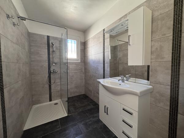 Maison de village avec jardin et garage - Manosque - Réf. 505-A