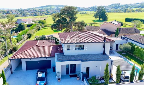 Maison à LENTILLY, 69210 - 6 pièces 193m²