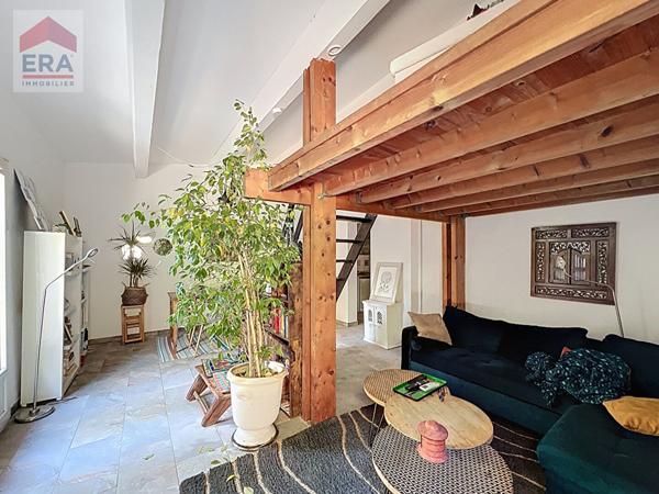 Appartement 2 pièces à vendre à Aix-en-Provence, quartier Bellegarde cv a pied parking et jardin