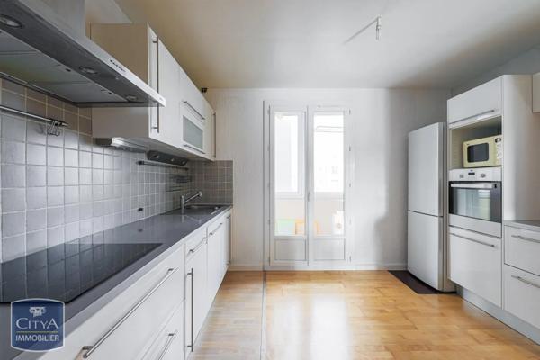 Appartement à vendre 2 pièces 61.62m²