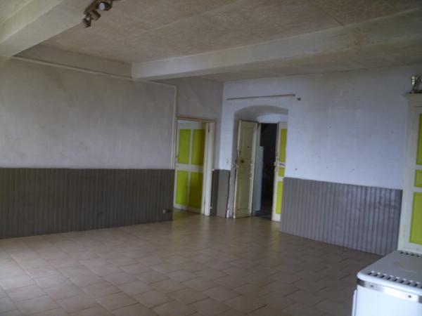 À vendre - Maison ancienne, 14 pièces située à Canari (20217)