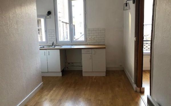 Appartement à louer    2 pièces •  Paris 11