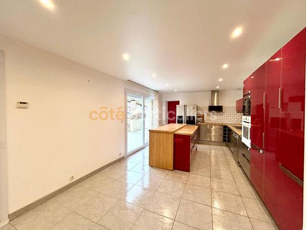 Vente Maison118 m² - 5 Pièces - ELBEUF (76500)