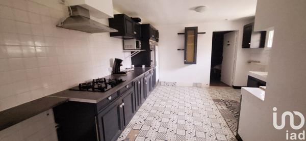 Maison 7 pièces de 170 m² à Naintré (86530)