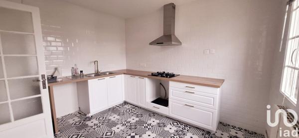 Maison 7 pièces de 170 m² à Naintré (86530)