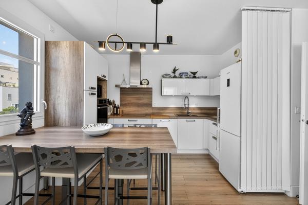 Appartement
         3 pièces
        - 59 m² Exclusivité 357 000 € *