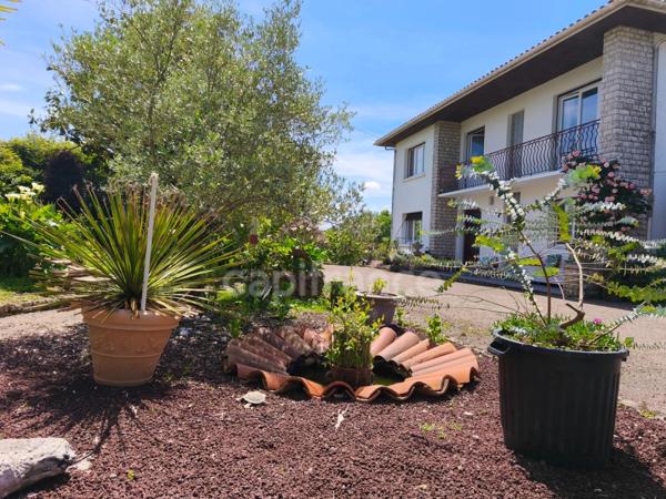 GEAUNE - Une maison de famille entre charme, lumière et art de vivre