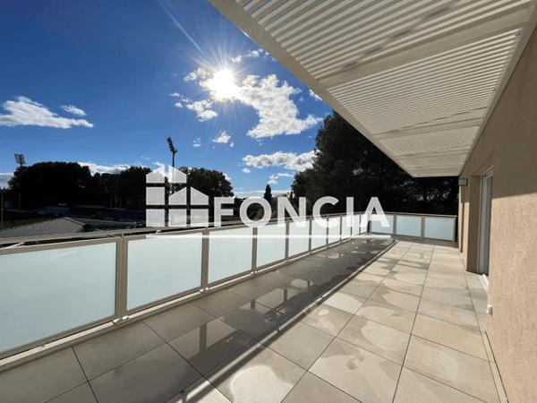 Location Appartement 4 pièces 81.3 m² - 614 CHEMIN DU PONT DES ILES Nimes 30000