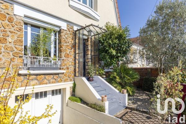Maison 4 pièces de 74 m² à Saint-Prix (95390)