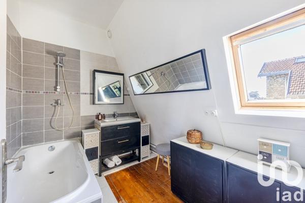 Maison 4 pièces de 74 m² à Saint-Prix (95390)