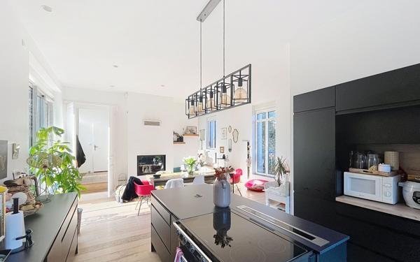 Maison à vendre    5 pièces • 146 m2 Tours