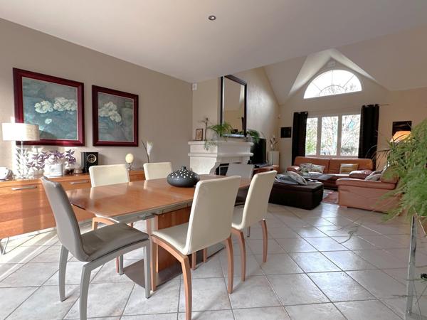 Espace et confort pour famille et télétravail