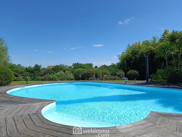 Maison bourgeoise 250 m² à Beyries 40700