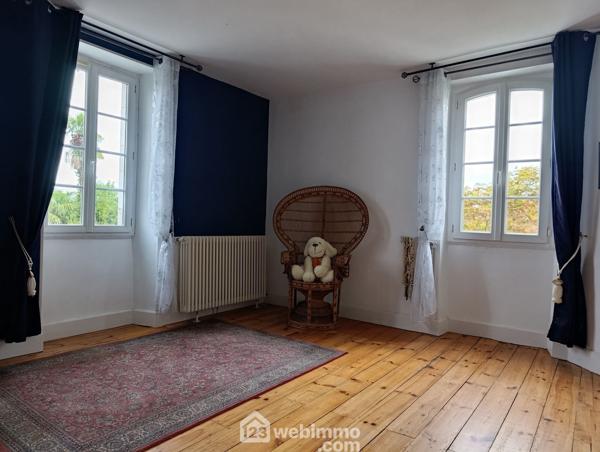 Maison bourgeoise 250 m² à Beyries 40700