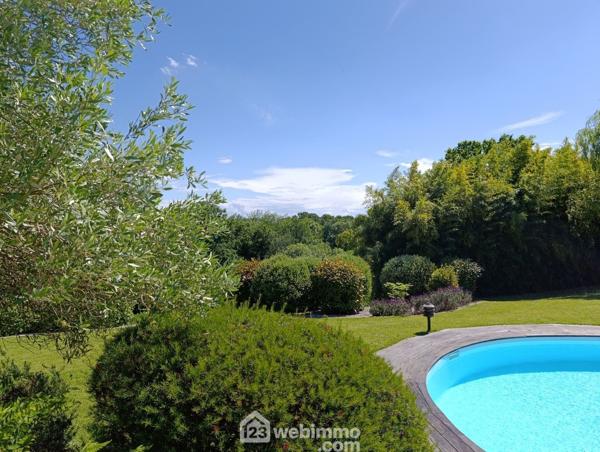 Maison bourgeoise 250 m² à Beyries 40700