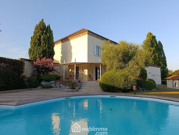 Maison bourgeoise 250 m² à Beyries 40700