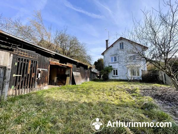 Vente Immeuble 10 pièces 204 m2 à Seloncourt