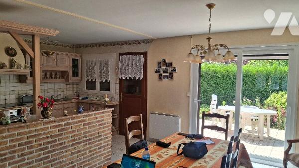 Pavillon individuel plain-pied de 5 pièces,100 m², dans secteur résidentiel prisé et calme,