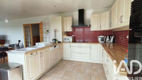 Location maison 5 pièces 155 m² Trois-Puits