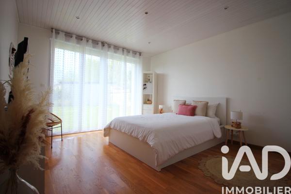 Location maison 5 pièces 155 m² Trois-Puits