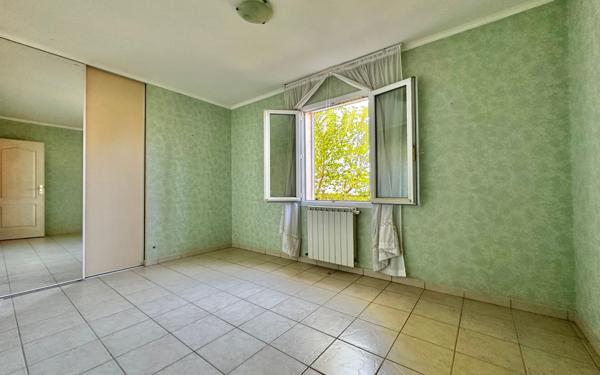 Maison à vendre    4 pièces •  Vauvert