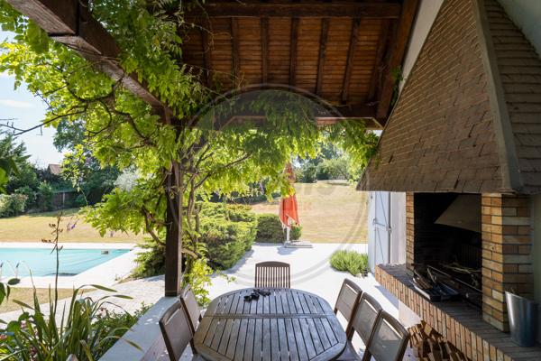 Villa Villennes Sur Seine 7 pièce(s) 212 m2, Villennes sur seine 78670