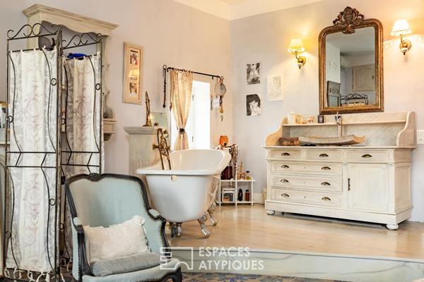Maison bourgeoise revisitée à proximité de Narbonne
