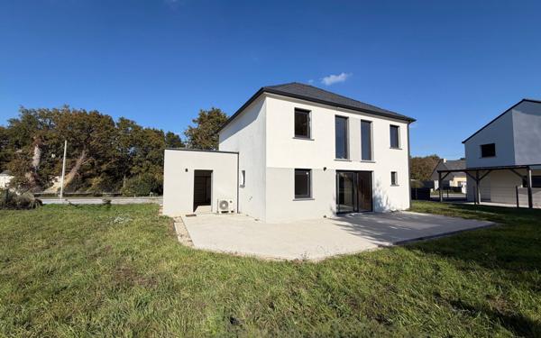 Maison à vendre    5 pièces •  La Chapelle-des-Marais